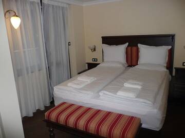 Фото номера Двухместный номер Делюкс с 1 кроватью Курортные отели Park Hotel Izvorite г. Котел 6