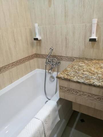 Фото номера Двухместный номер с 1 кроватью и балконом Курортные отели Park Hotel Izvorite г. Котел 12