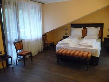 Фото номера Двухместный номер Делюкс с 1 кроватью Курортные отели Park Hotel Izvorite г. Котел 4