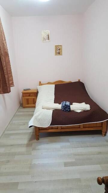 Фото номера Стандартный одноместный номер с видом на горы Отель Hotel &amp; Restaurant Chukarite г. Котел 2