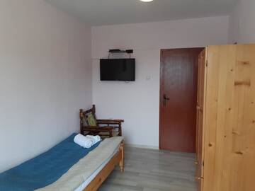 Фото номера Четырехместный номер с балконом Отель Hotel &amp; Restaurant Chukarite г. Котел 4